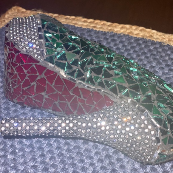 Cinderella’s glass slipper - Picture 8 of 12